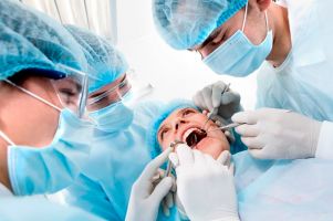 cirujanos maxilofaciales en quito Clínica Dental EQUINOCCIAL
